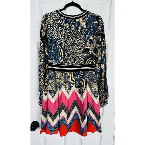 Maeve/Anthropologie Sporty Chevron Dress size 6 Long Sleeve Fit And Flare - Picture 9 of 10